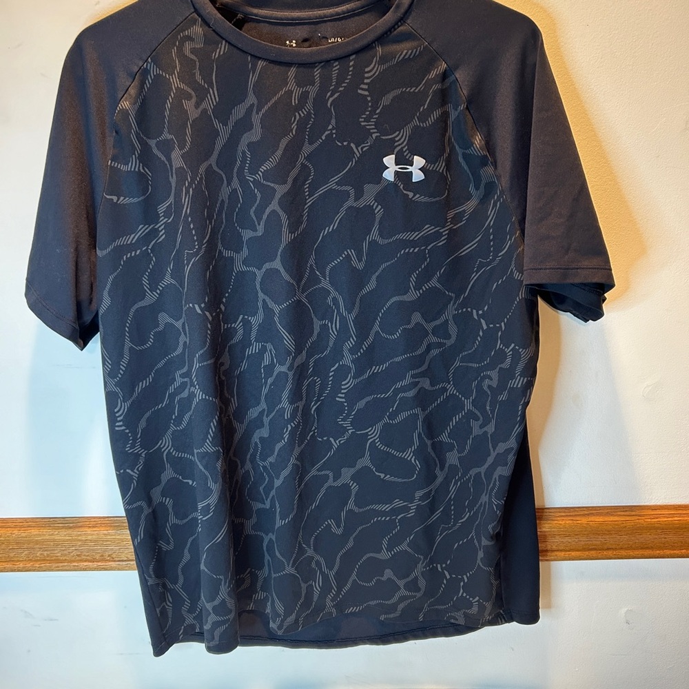 Under Armour Black Graphic T-Shirt